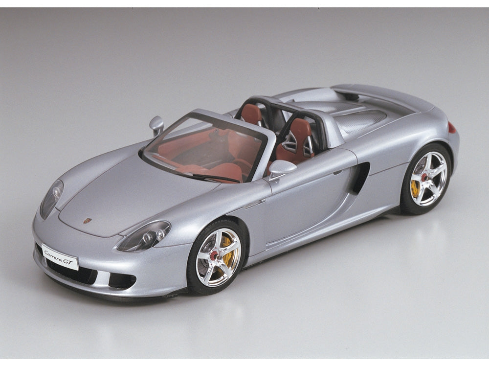 Tamiya 1/24 Porsche Carrera GT Model Kit