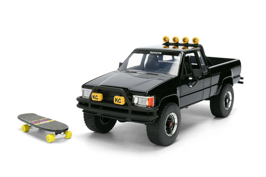 Jada 1/24 “Hollywood Rides” Back To The Future: Toyota SR5 w/Marty’s Skateboard